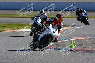 media/Jan-21-2023-Fastrack Riders (Sat) [[fcf3f88a30]]/Level 2/Session 5 Turn 13/